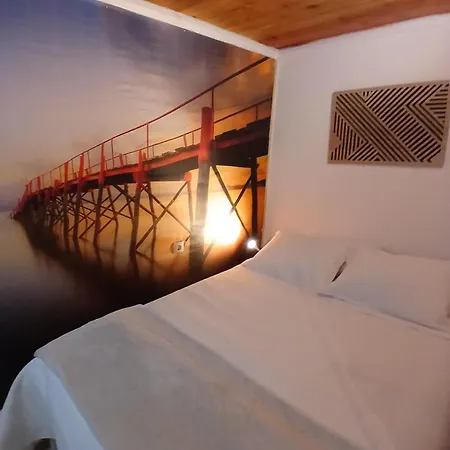 Crasula * Viérnoles